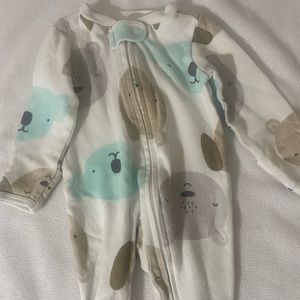 Bear Sleeper by Carter’s “NEWBORN”